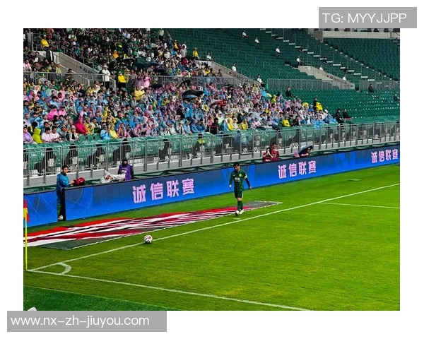 探寻球王之路上海足球传奇与未来发展全景解析 探寻球王之路上海足球传奇与未来发展全景解析